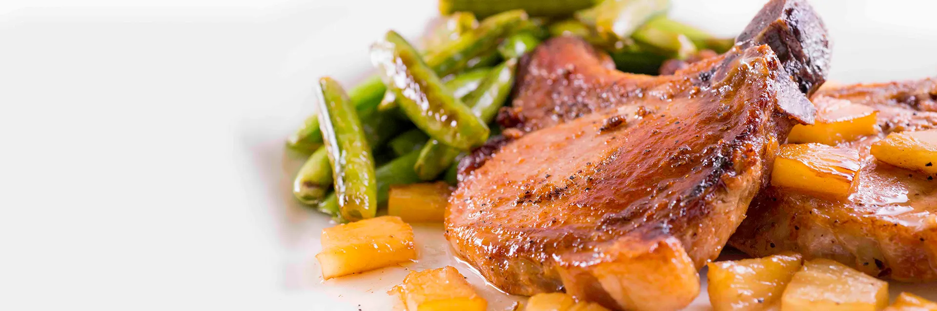 Chuletas con soya y piña